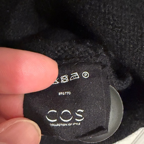 COS Black Short-Sleeve wool Cardigan - Picture 6 of 7